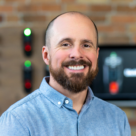 Phil Benson, vice-président chargé des produits