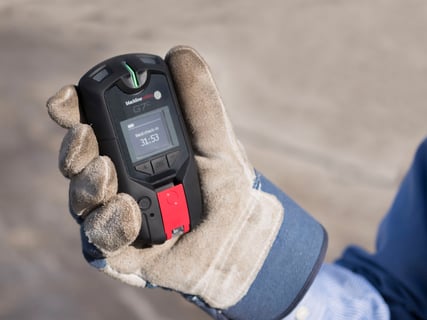 G7c with Standard Cartridge in glove closeup-1