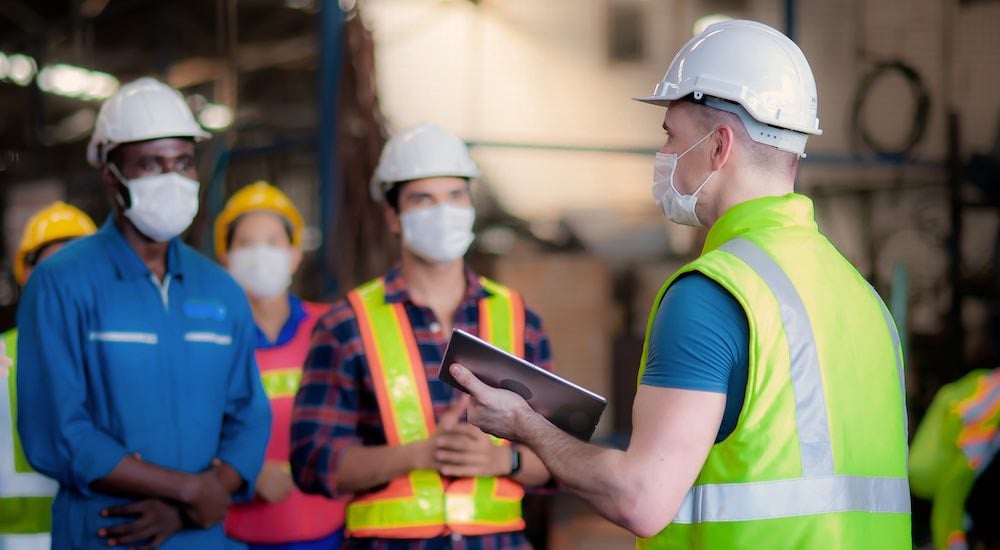 Diretrizes da OSHA COVID-19 Segurança no local de trabalho