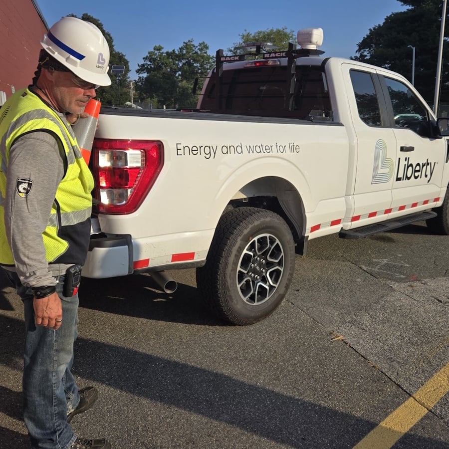Connected technology protects frontline workers - Liberty Utilities Image1
