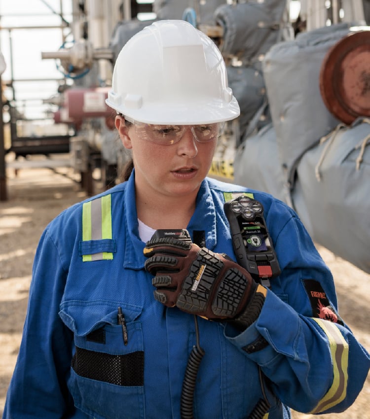 With a single push of the button, workers can instantly talk to teammates on the same channel or switch channels easily to connect across departments.