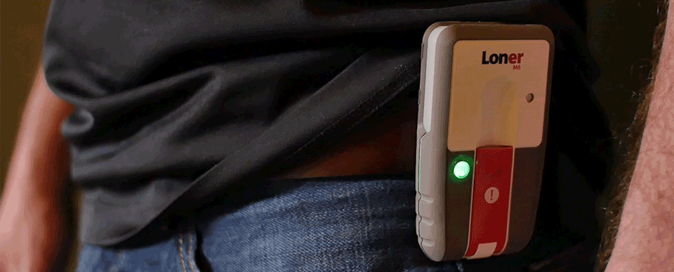 Immagine del blog: Blackline-Safety-Loner-M6-lone-worker-checking-in